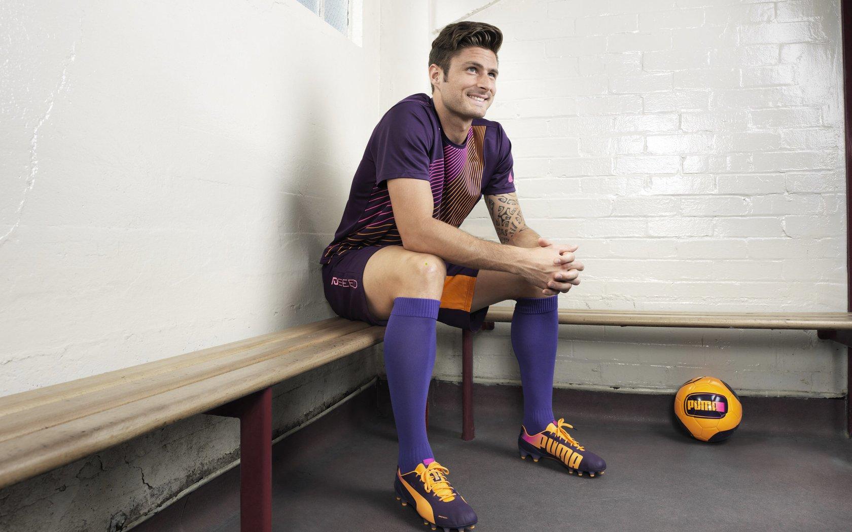 百米飞人巅峰对决,新星闪耀 传奇延续